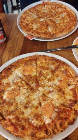 Royale Pizza